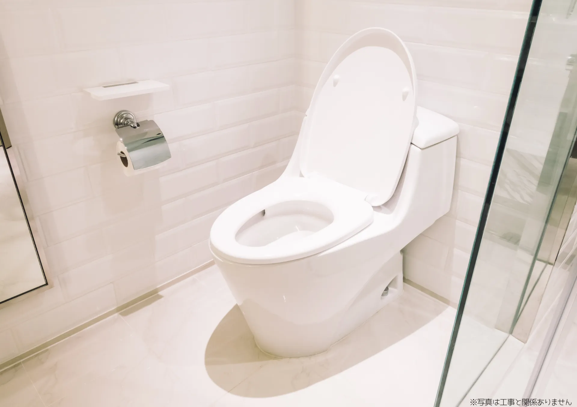 【盛岡市】小学校のトイレ内装工事を行っております！株式会社KONAS